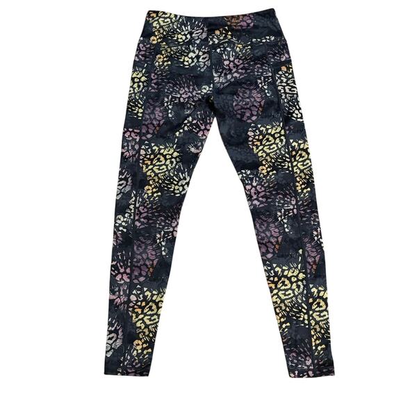 Constantly Varied Gear CVG Size M Untamed Full Length Leggings Leopard Print - Picture 2 of 4